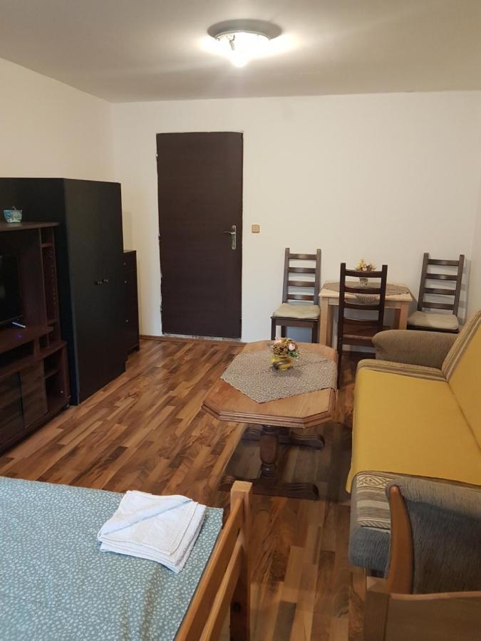 Turisticky Apartman ,Pro 3-4Os Appartement Frenštát pod Radhoštěm Buitenkant foto